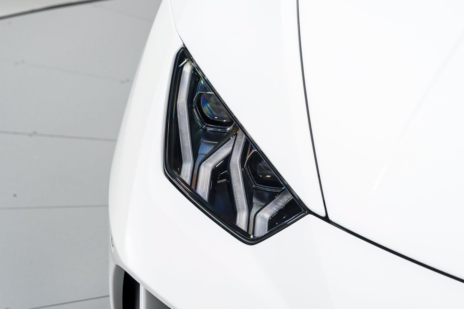 Used 2022 Lamborghini Huracan EVO AWD/4WD image 41
