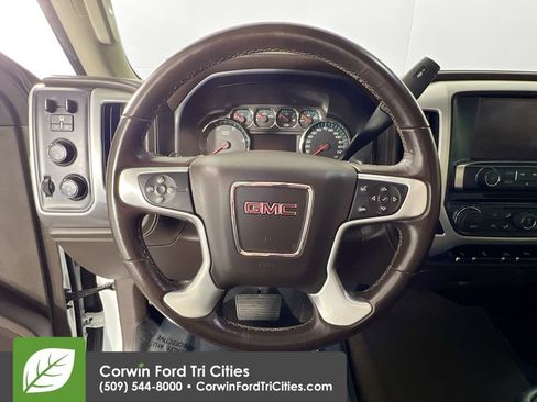 Used 2017 GMC Sierra 2500 SLT w/ Duramax Plus Package AWD/4WD image 8