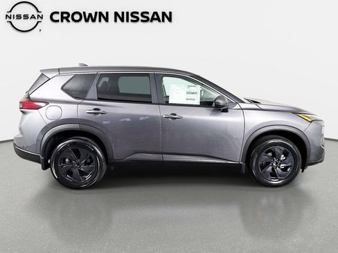 New 2026 Nissan Rogue SV FWD image 4