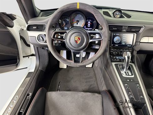 Used 2016 Porsche 911 GT3 RS RWD image 27