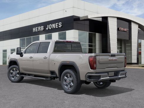 New 2026 GMC Sierra 2500 SLE w/ SLE Value Package; image 3