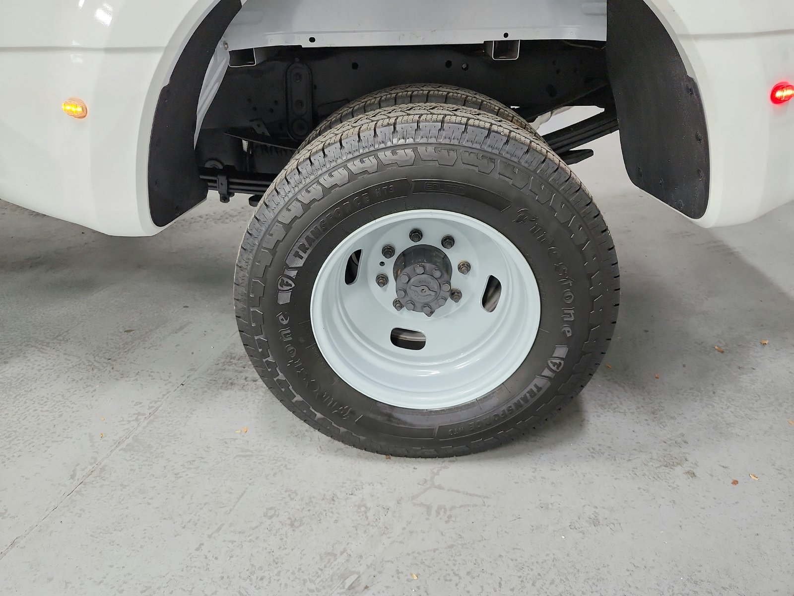 Used 2024 Ford F350 XL w/ FX4 Off-Road Package AWD/4WD image 33
