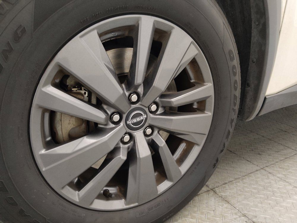 Used 2022 Nissan Pathfinder SV w/ SV Premium Package AWD/4WD image 31