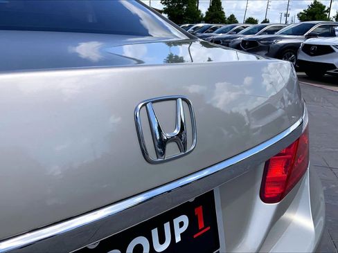 Used 2014 Honda Accord EX-L image 31