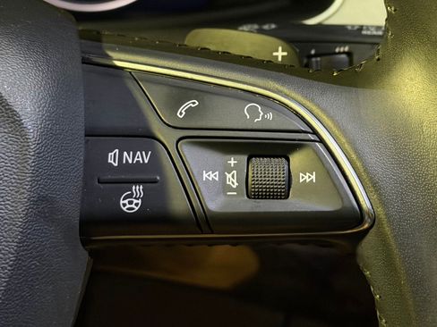 Used 2018 Audi Q7 2.0T Premium Plus AWD/4WD image 29