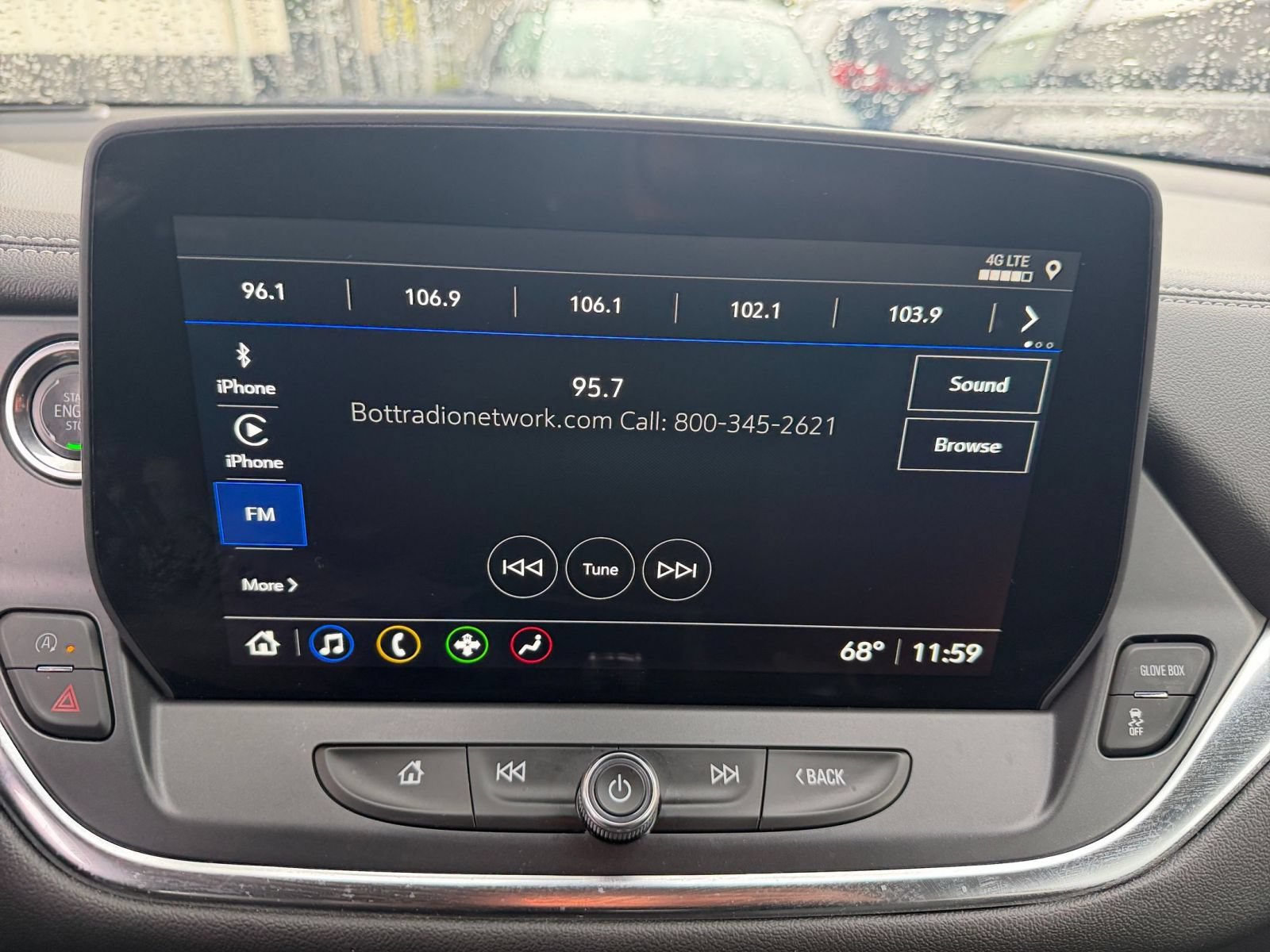 Used 2025 Chevrolet Blazer LT FWD image 20