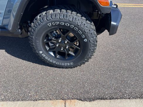 New 2026 Jeep Gladiator Willys image 2