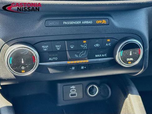 Used 2025 Ford Escape ST-Line FWD image 19