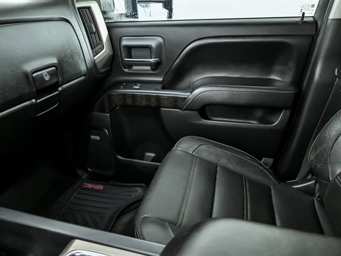 Used 2016 GMC Sierra 3500 Denali w/ Duramax Plus Package image 32