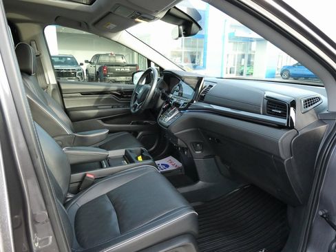Used 2024 Honda Odyssey Elite image 15