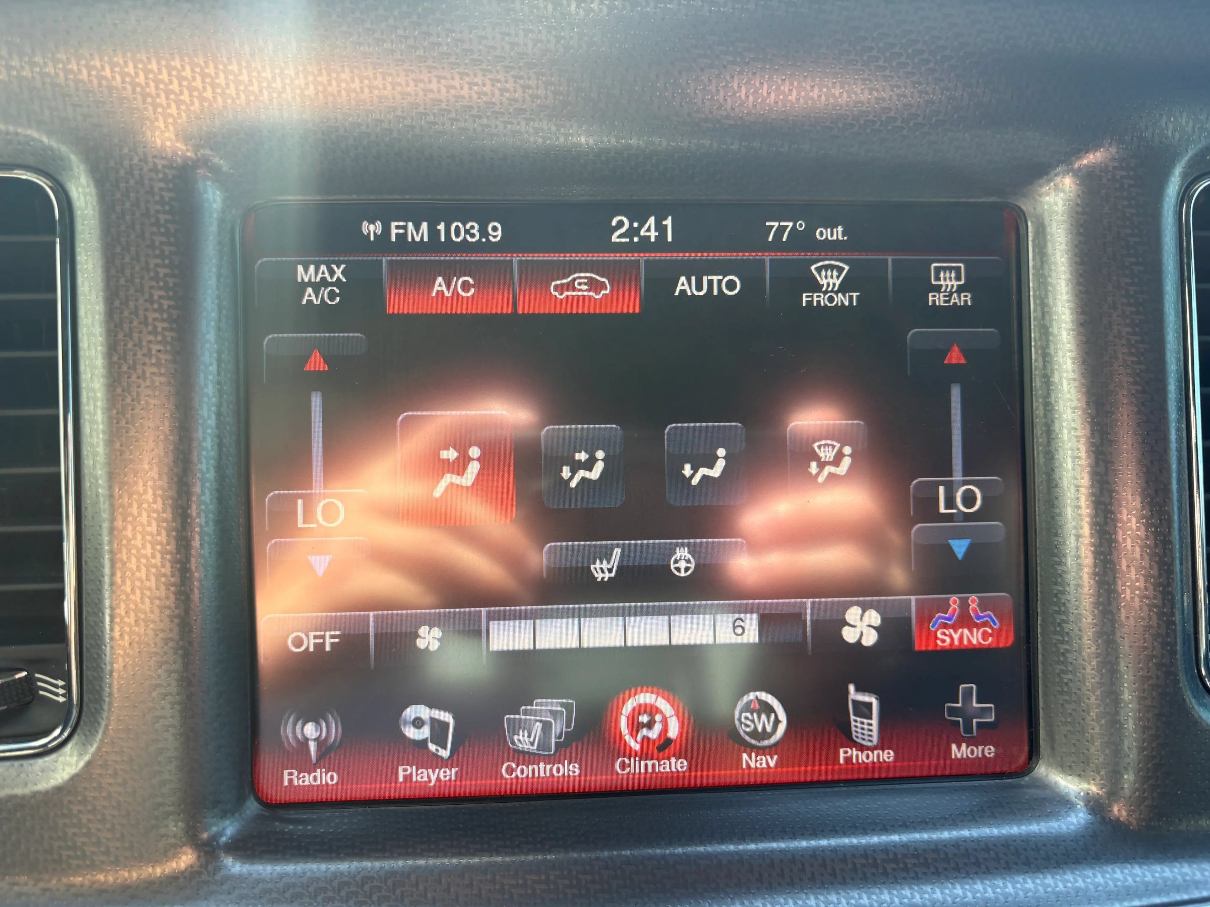 Used 2014 Dodge Charger R/T RWD image 33