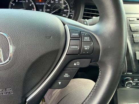 Used 2015 Acura ILX w/ Premium Package FWD image 18