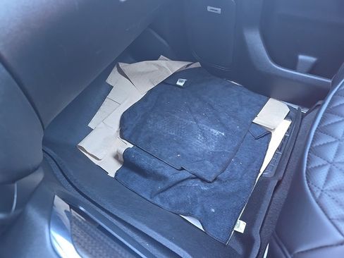 Used 2020 Chevrolet Silverado 1500 LT Trail Boss image 7