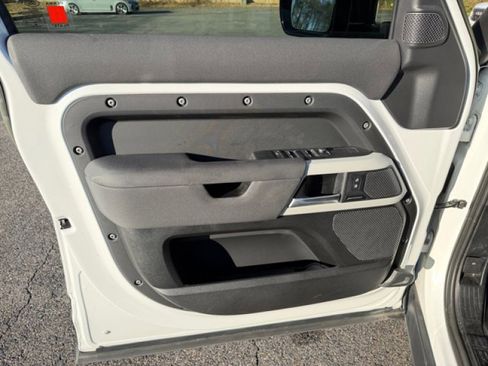 Certified 2023 Land Rover Defender 110 S image 21