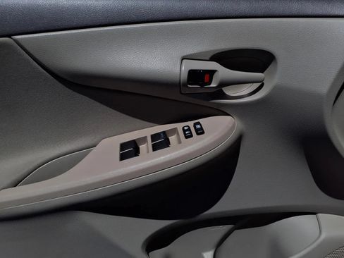 Used 2009 Toyota Corolla LE FWD image 18