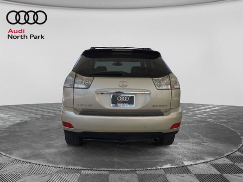 Used 2006 Lexus RX 330 AWD w/ Premium Plus Pkg image 4