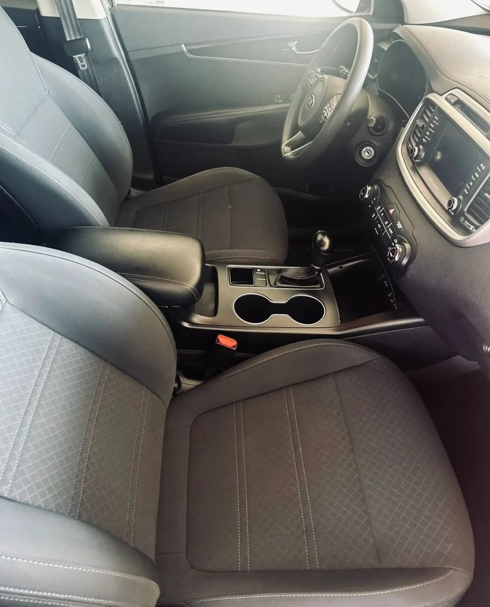 Used 2018 Kia Sorento FWD image 20