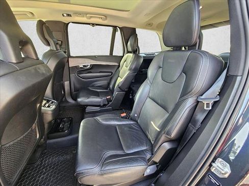 Used 2021 Volvo XC90 T6 Inscription image 11