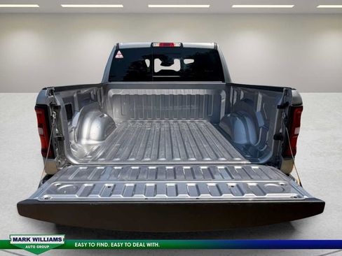 Used 2026 RAM 1500 Big Horn AWD/4WD image 10