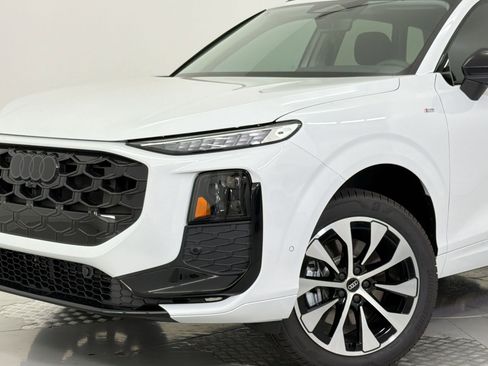 New 2026 Audi Q3 quattro 2.0T AWD/4WD image 22