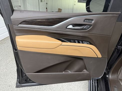 Used 2021 Cadillac Escalade ESV Sport w/ Driver Assist Tech Package image 24