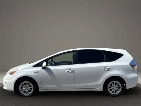 Used 2012 Toyota Prius V Three FWD image 9