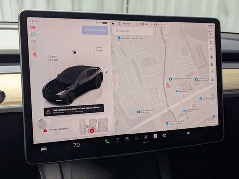 Used 2024 Tesla Model Y Performance image 16