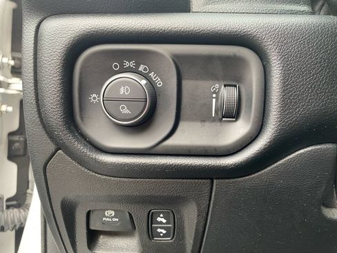 Used 2022 RAM 1500 Big Horn w/ Night Edition RWD image 23