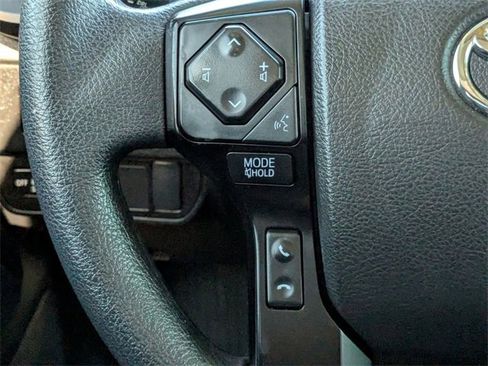 Used 2022 Toyota Tacoma SR image 25