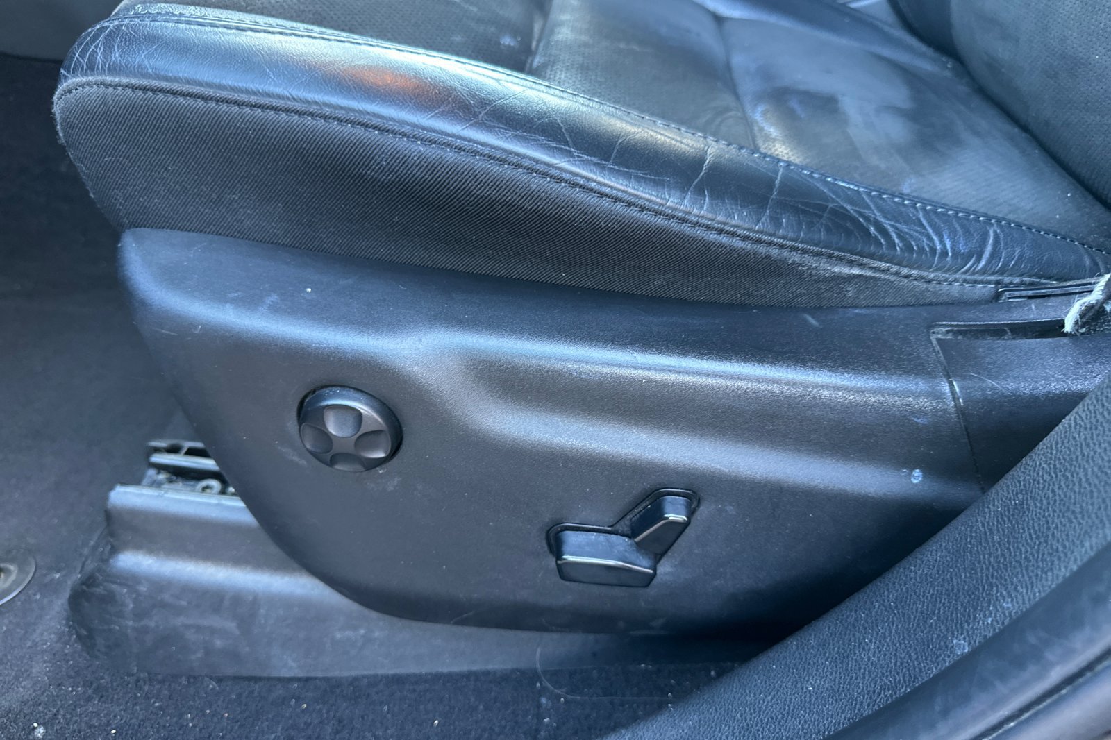Used 2019 Dodge Durango GT AWD/4WD image 13