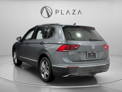 Used 2021 Volkswagen Tiguan SE image 4