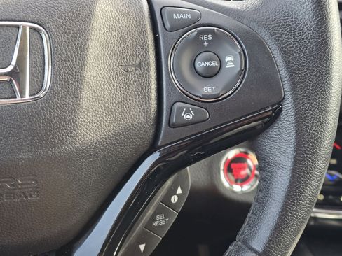 Used 2022 Honda HR-V EX-L image 28