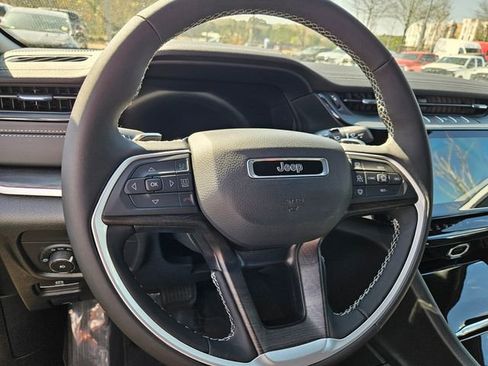 New 2026 Jeep Grand Cherokee Limited image 10