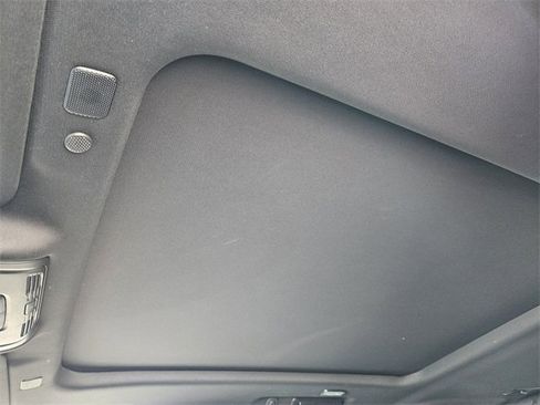 Used 2022 GMC Yukon Denali w/ Denali Ultimate Package image 31