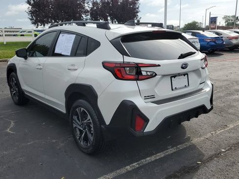 Used 2026 Subaru Crosstrek 2.5i Premium AWD/4WD image 3