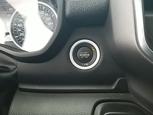 Used 2023 RAM 1500 Laramie image 25