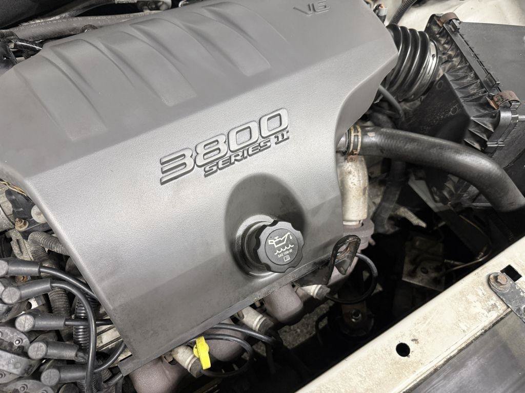 Used 2003 Buick Le Sabre Custom FWD image 32