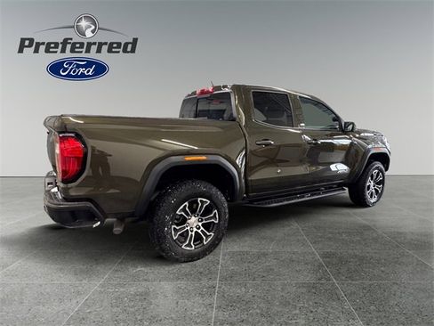 Used 2024 GMC Canyon AT4 w/ AT4 Premium Package image 17