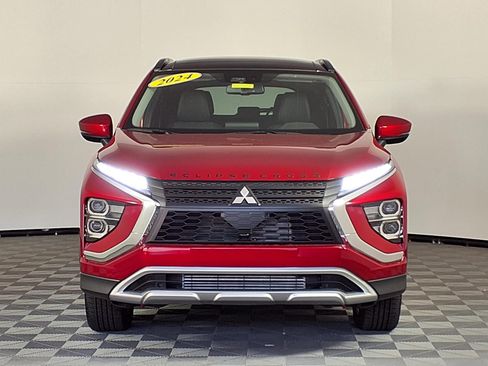 Used 2024 Mitsubishi Eclipse Cross SE image 2