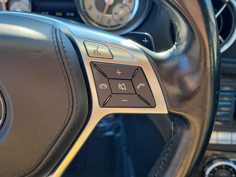 Used 2014 Mercedes-Benz SL 550 SL 550 w/ Sport Wheel Package image 20
