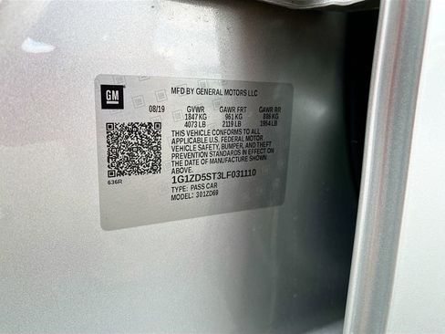 Used 2020 Chevrolet Malibu LT FWD image 29