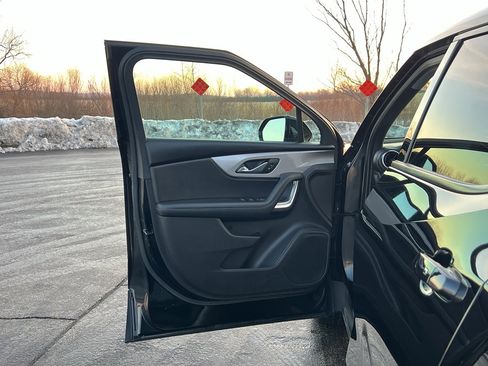 Used 2021 Chevrolet Blazer LT image 11