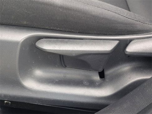 Used 2023 Toyota Corolla LE image 21