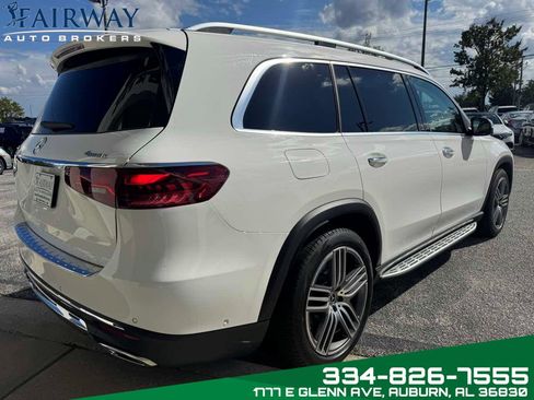 Used 2025 Mercedes-Benz GLS 450 4MATIC image 6
