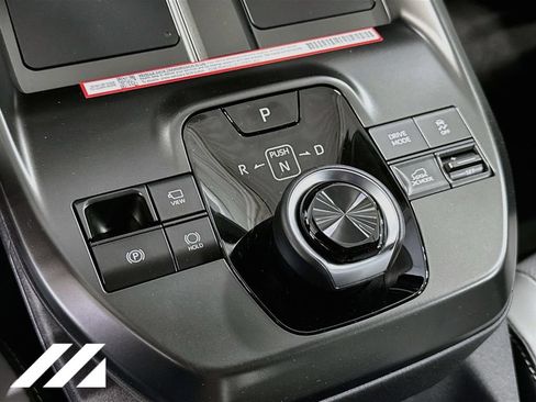 New 2026 Subaru Solterra AWD/4WD image 17