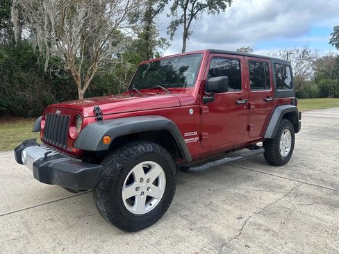 Used 2012 Jeep Wrangler Unlimited Sport image 1