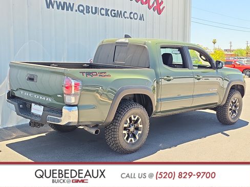 Used 2022 Toyota Tacoma TRD Off-Road RWD image 8