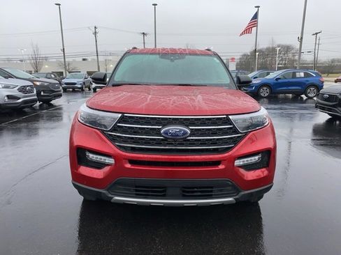 Certified 2023 Ford Explorer XLT w/ Equipment Group 202A image 2