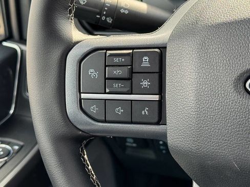 Used 2025 Ford F150 Lariat w/ Equipment Group 502A High AWD/4WD image 34