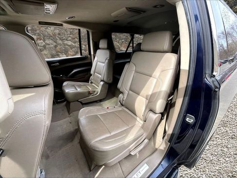 Used 2020 Chevrolet Suburban Premier image 19